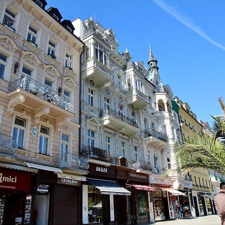 Apartman Sylva Na Stare Louce 42 卡罗维发利 外观 照片